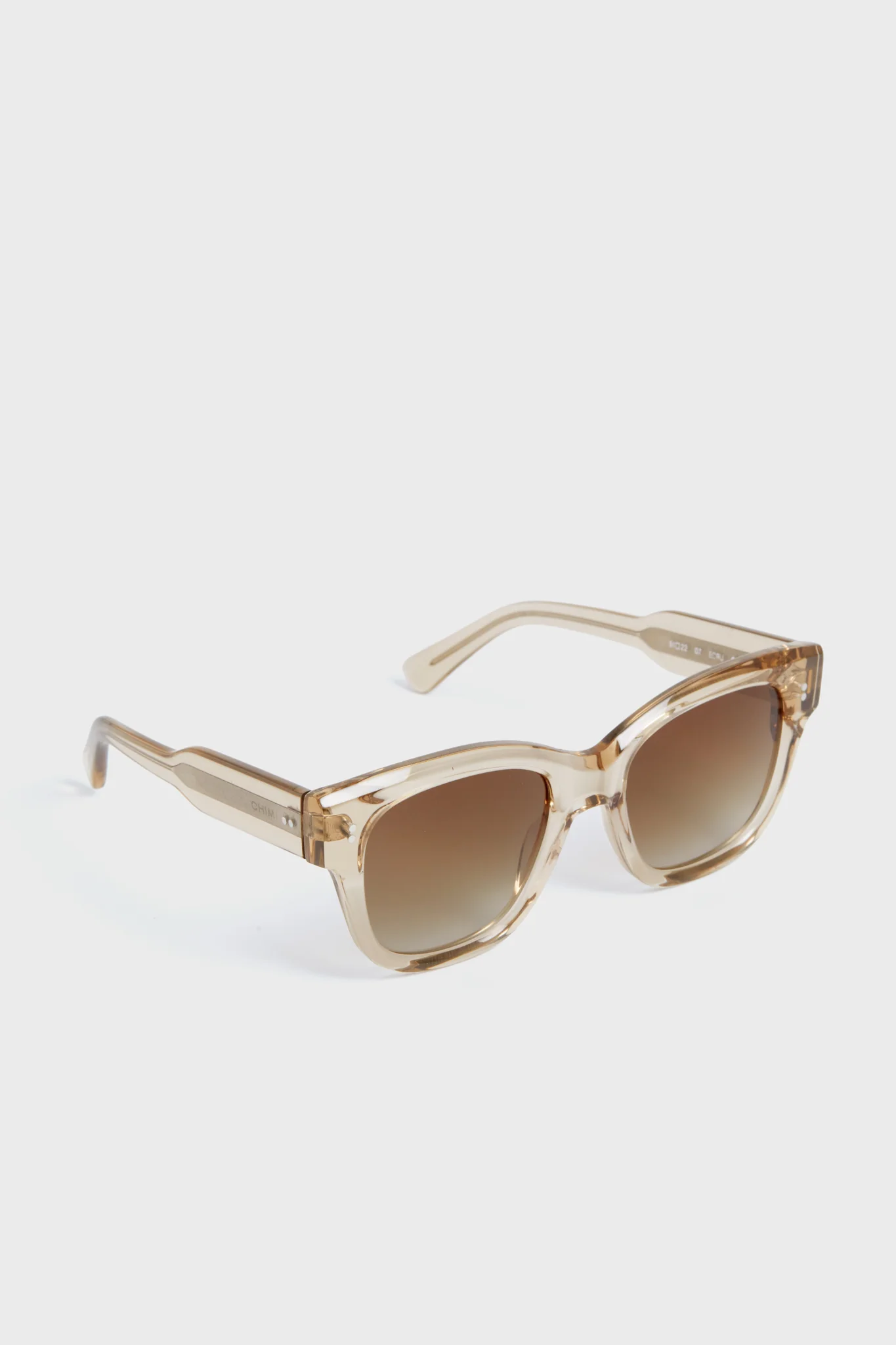 07 Ecru Sunglasses - Image 3