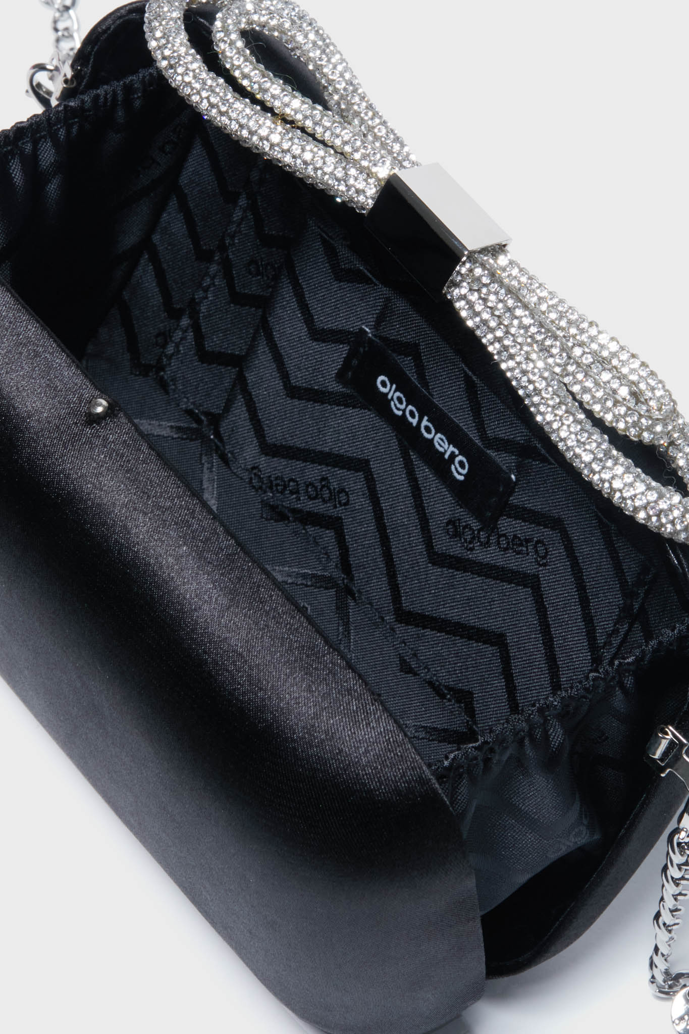 Black Ada Crystal Bow Clutch - Image 4