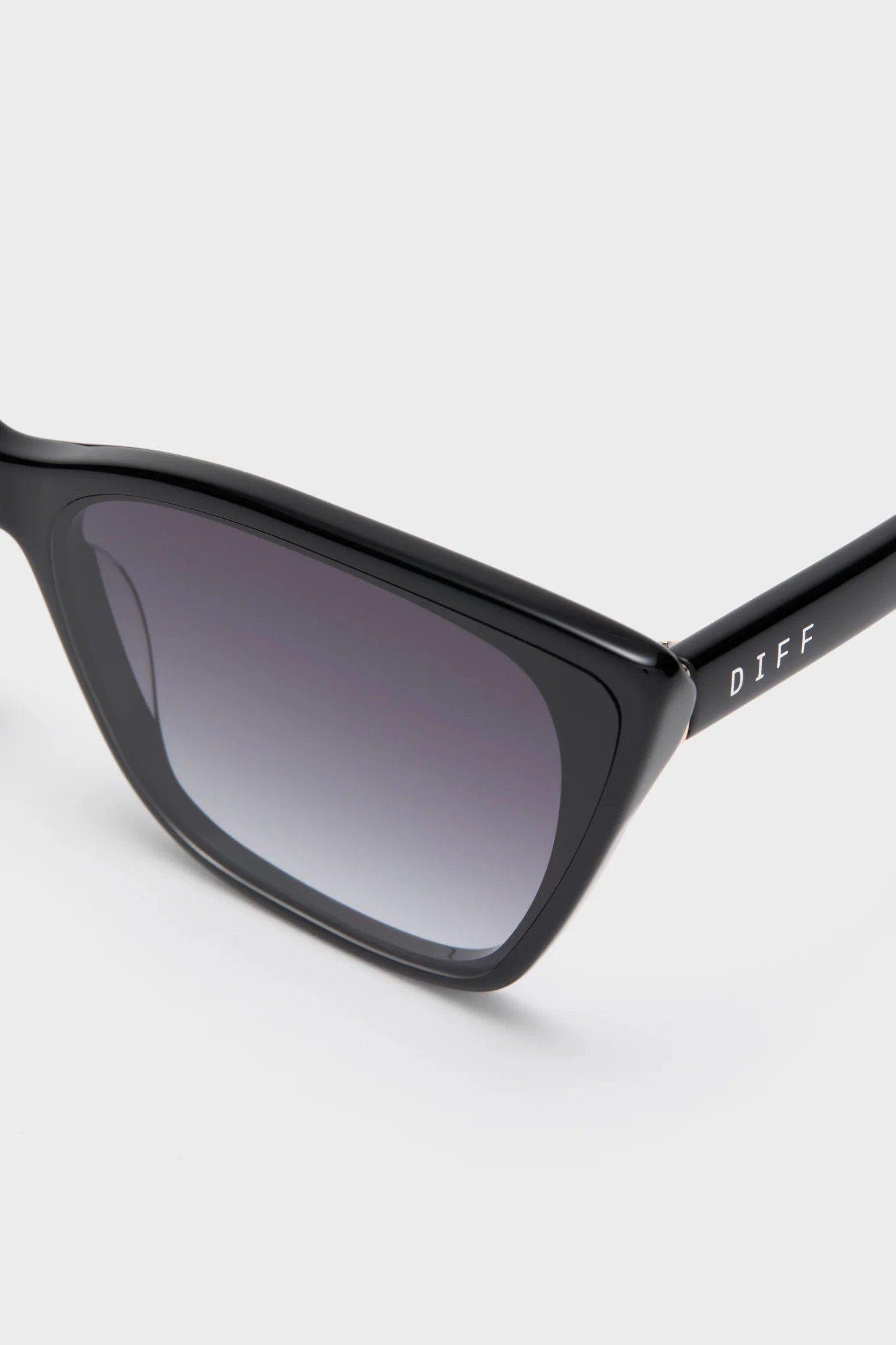 Black Alina Sunglasses - Image 5
