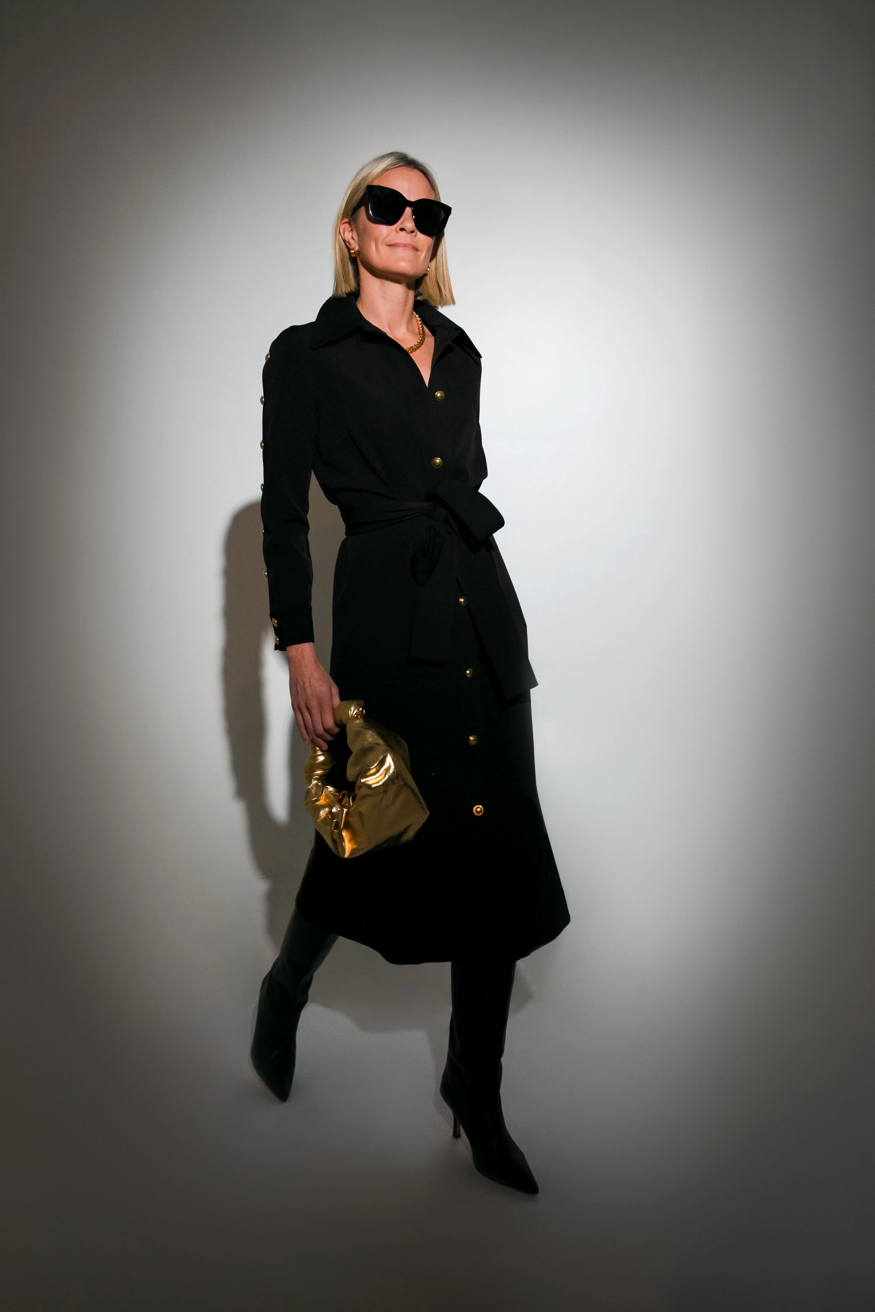 Black and Grey Gia Sunglasses - Image 3