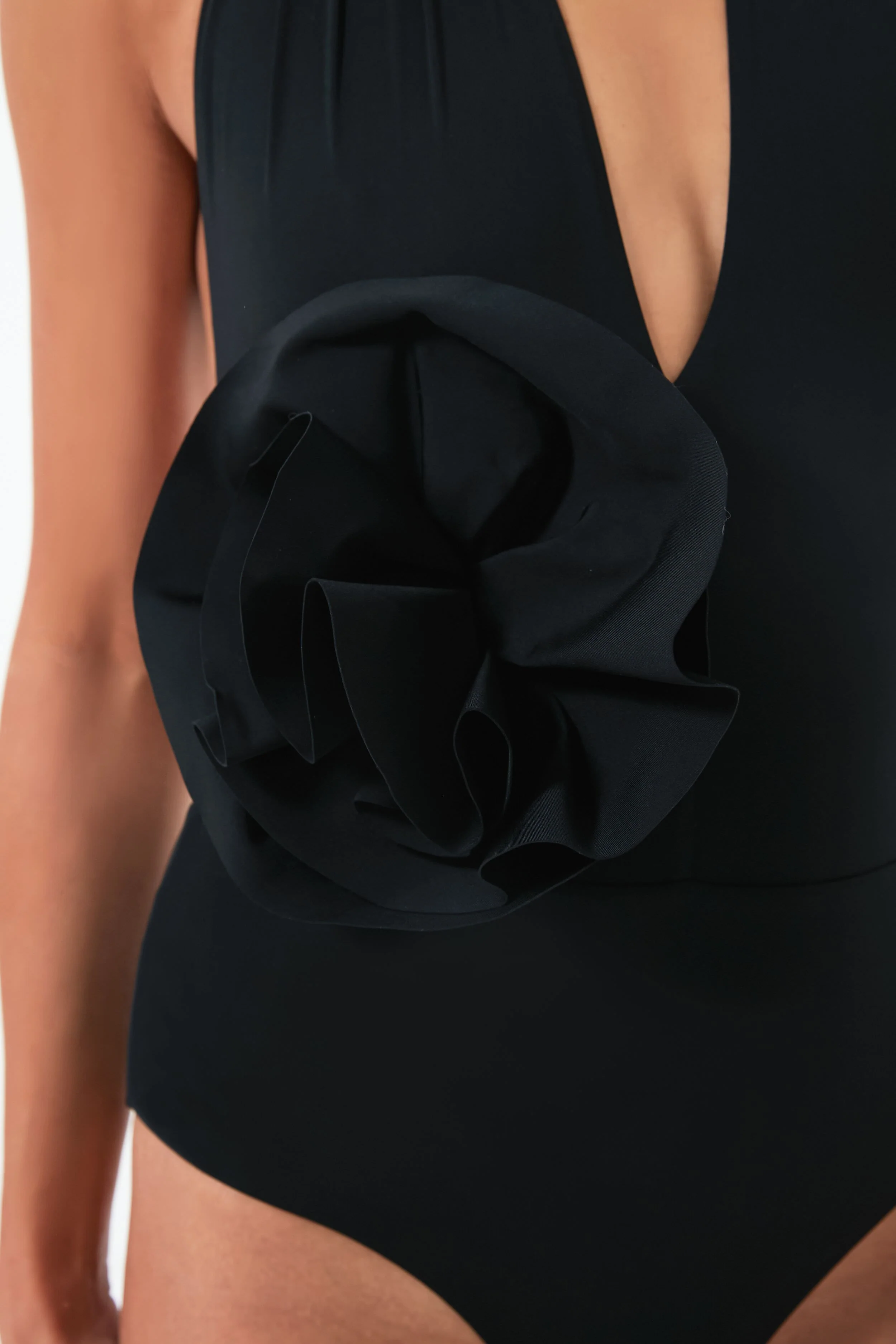 Black Yeimis One Piece - Image 5