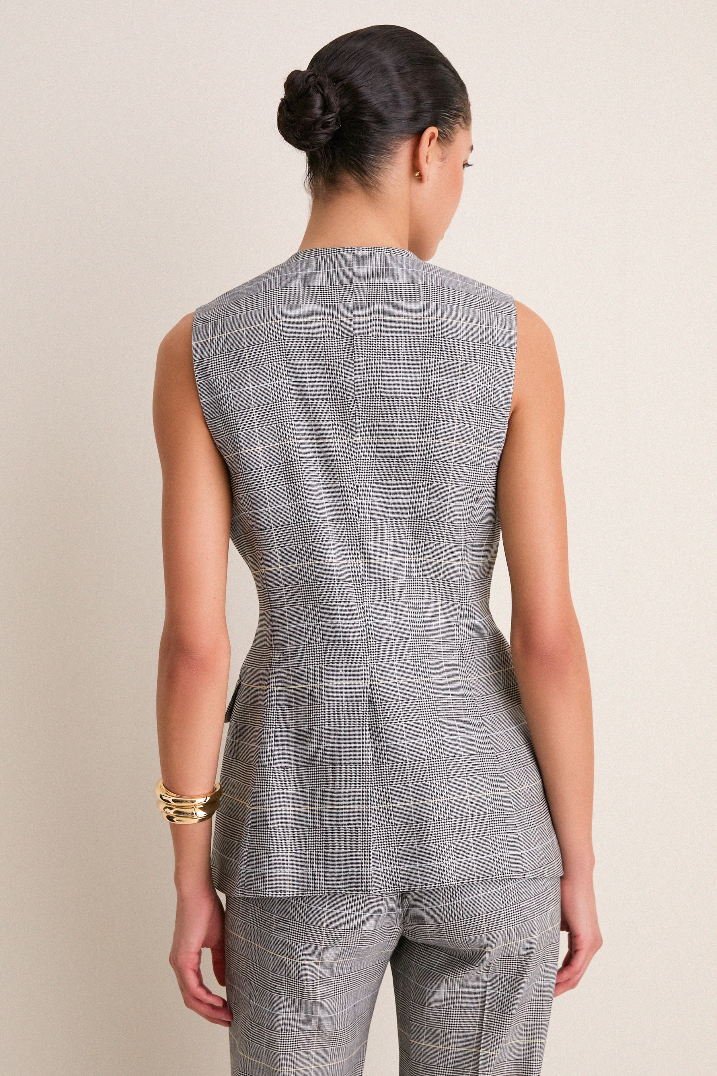 Black Multi Lois Vest - Image 4