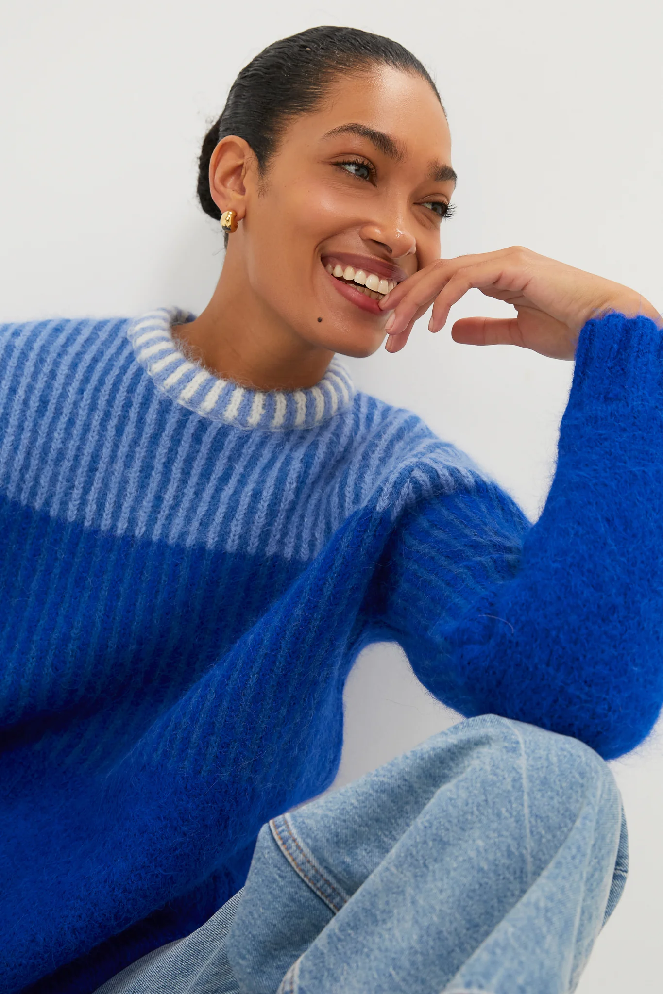 Blue Cocha Sweater - Image 5