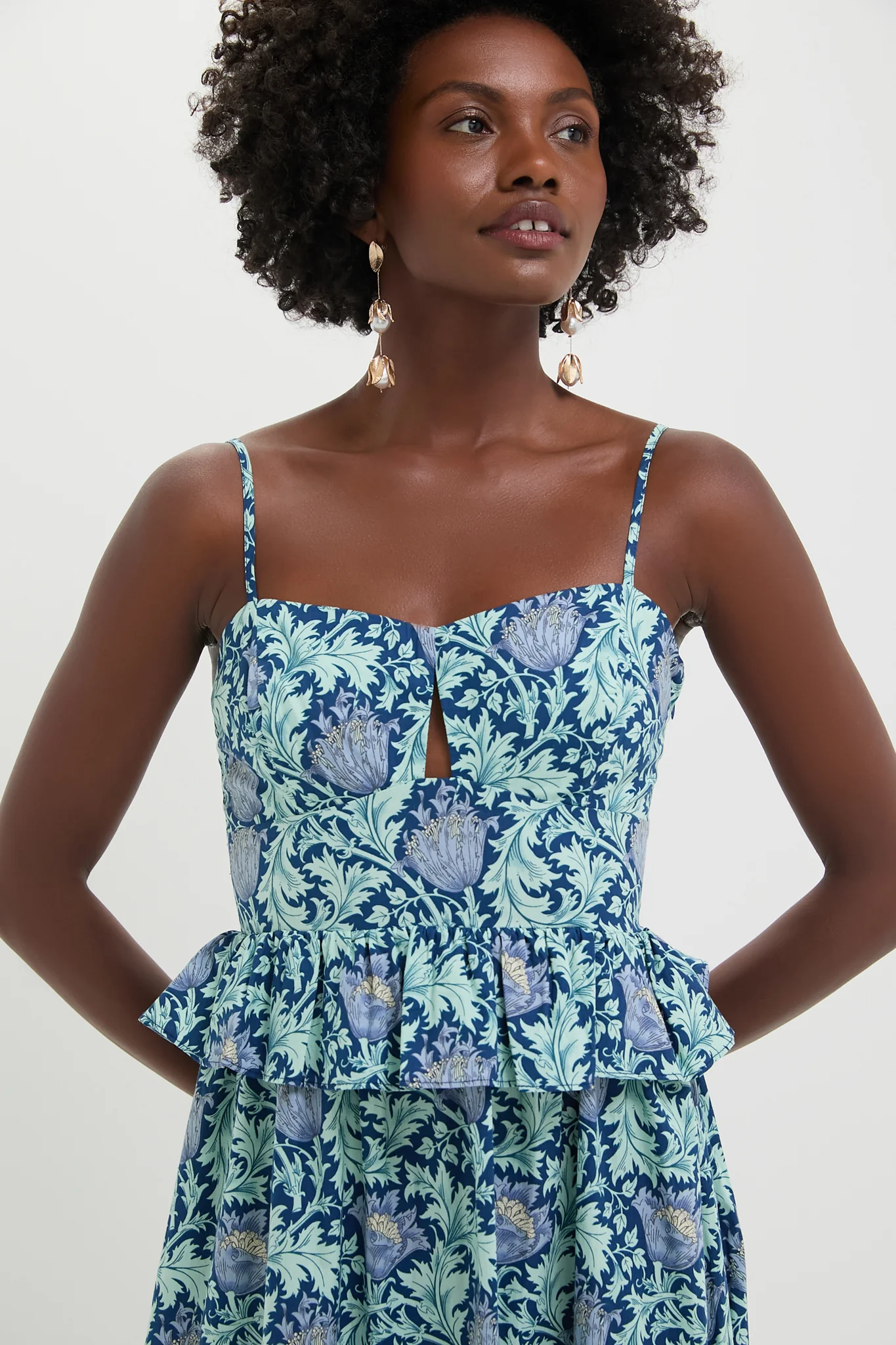Blue Leafy Floral Maeve Midi Dress - Image 2
