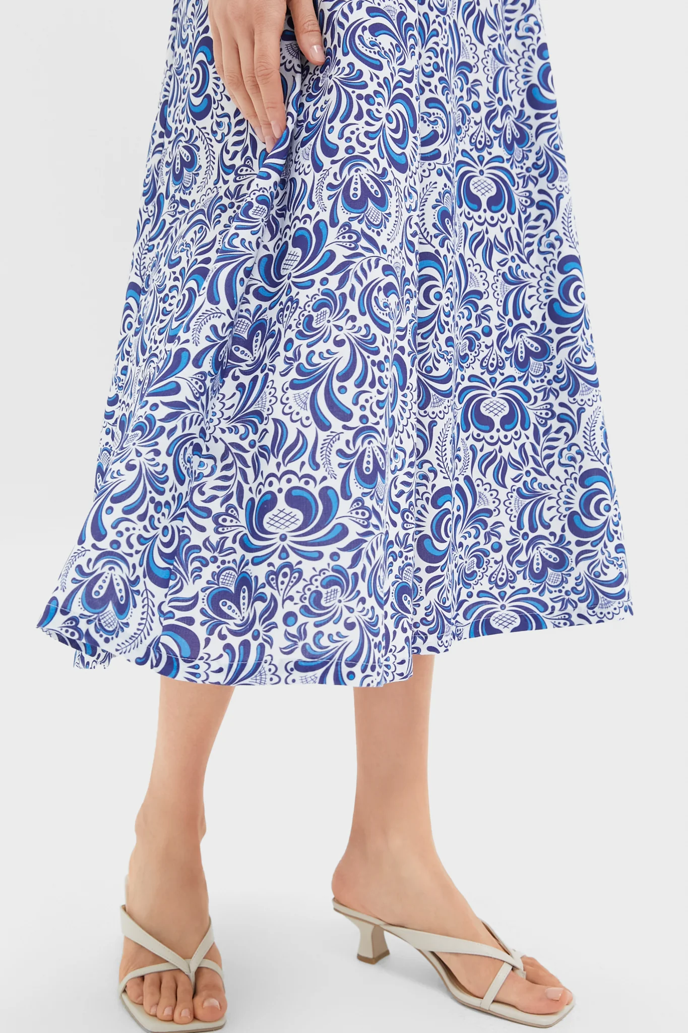 Blue Linen Floral Open Back Lawson Bustier Maxi Dress - Image 6