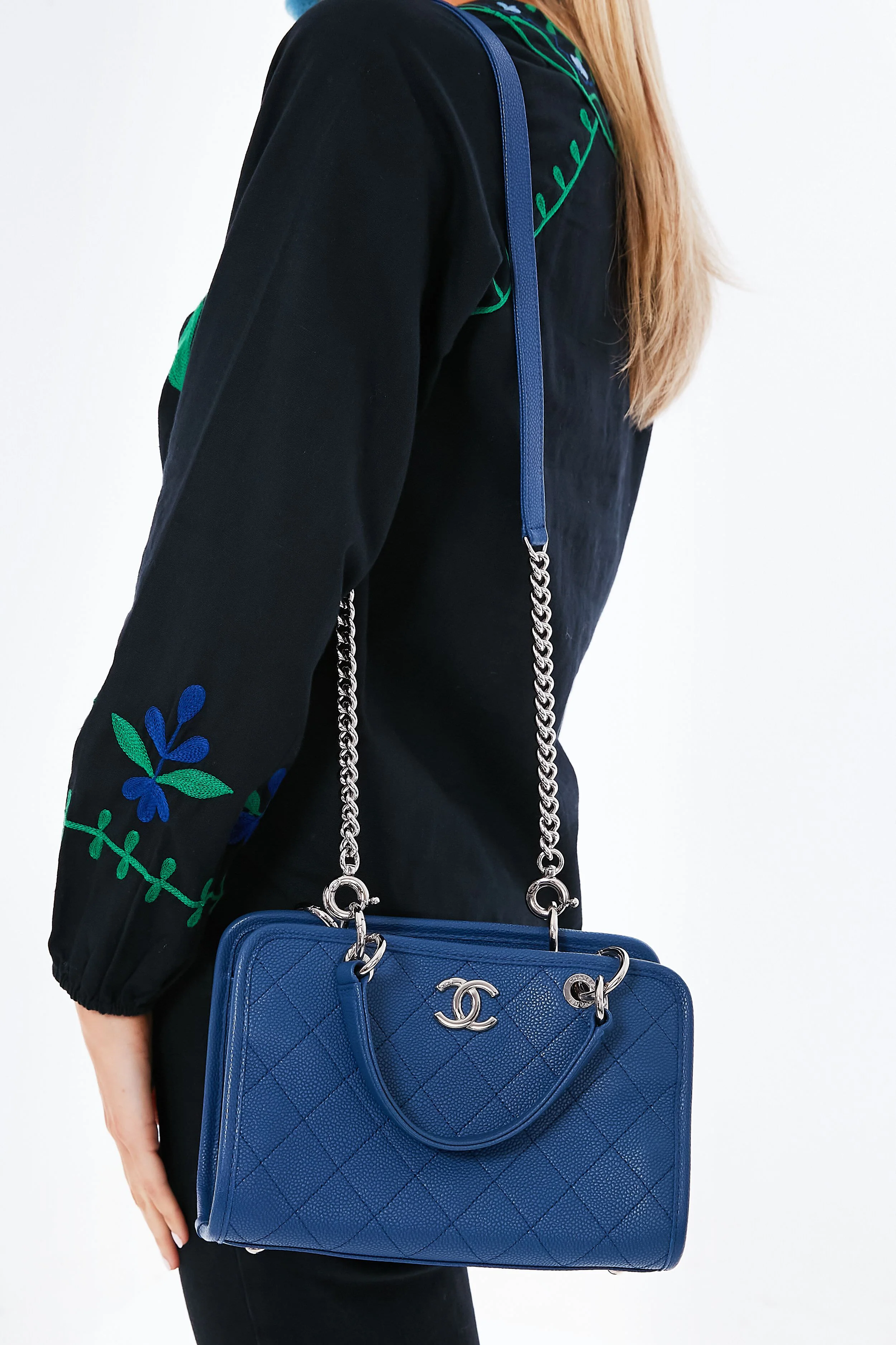 CHANEL Blue Caviar Stitched Shopping Tote - Image 7