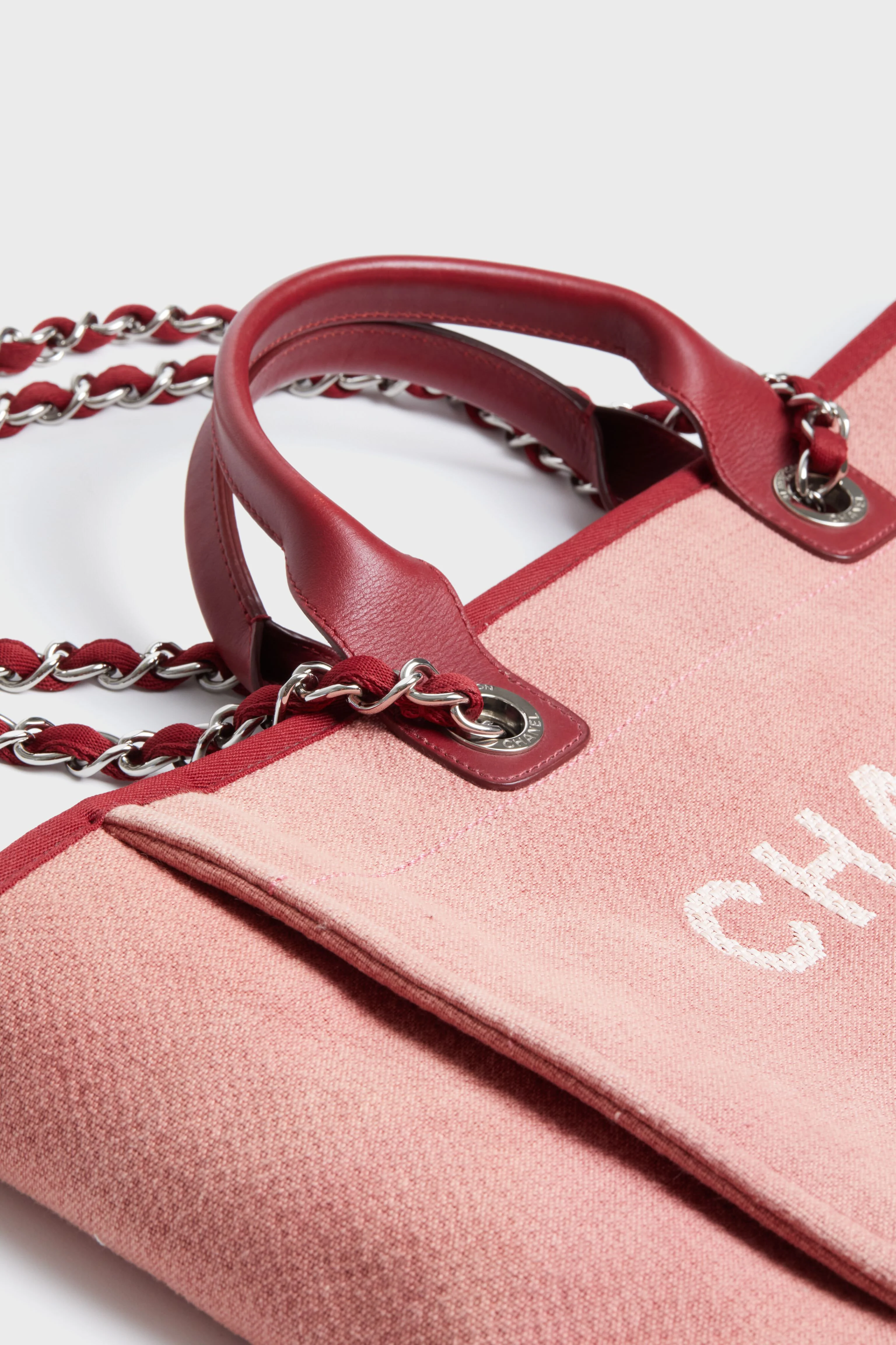 CHANEL Deauville MM Chain Tote - Image 2
