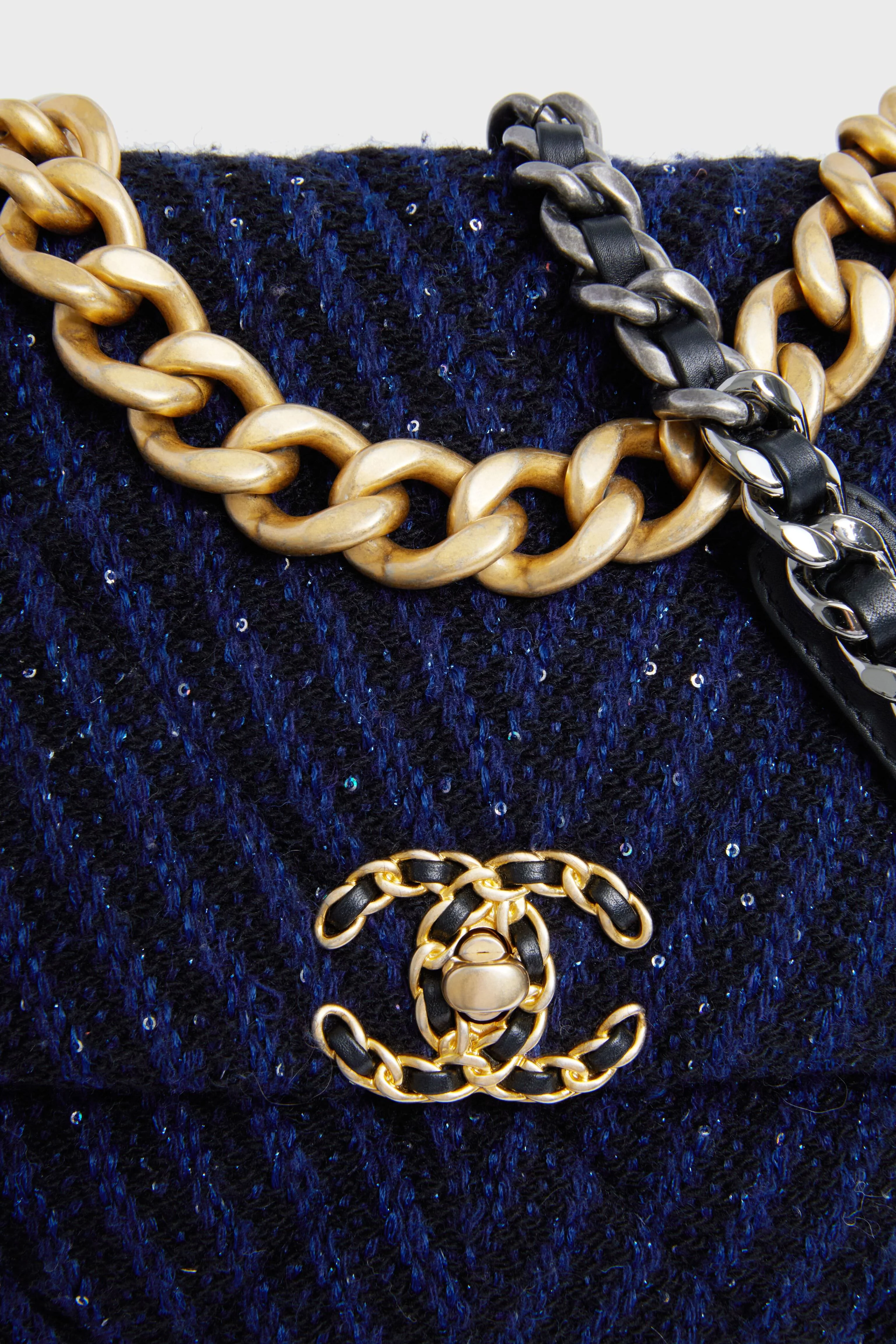 Chanel Navy Tweed 19 Bag - Image 6