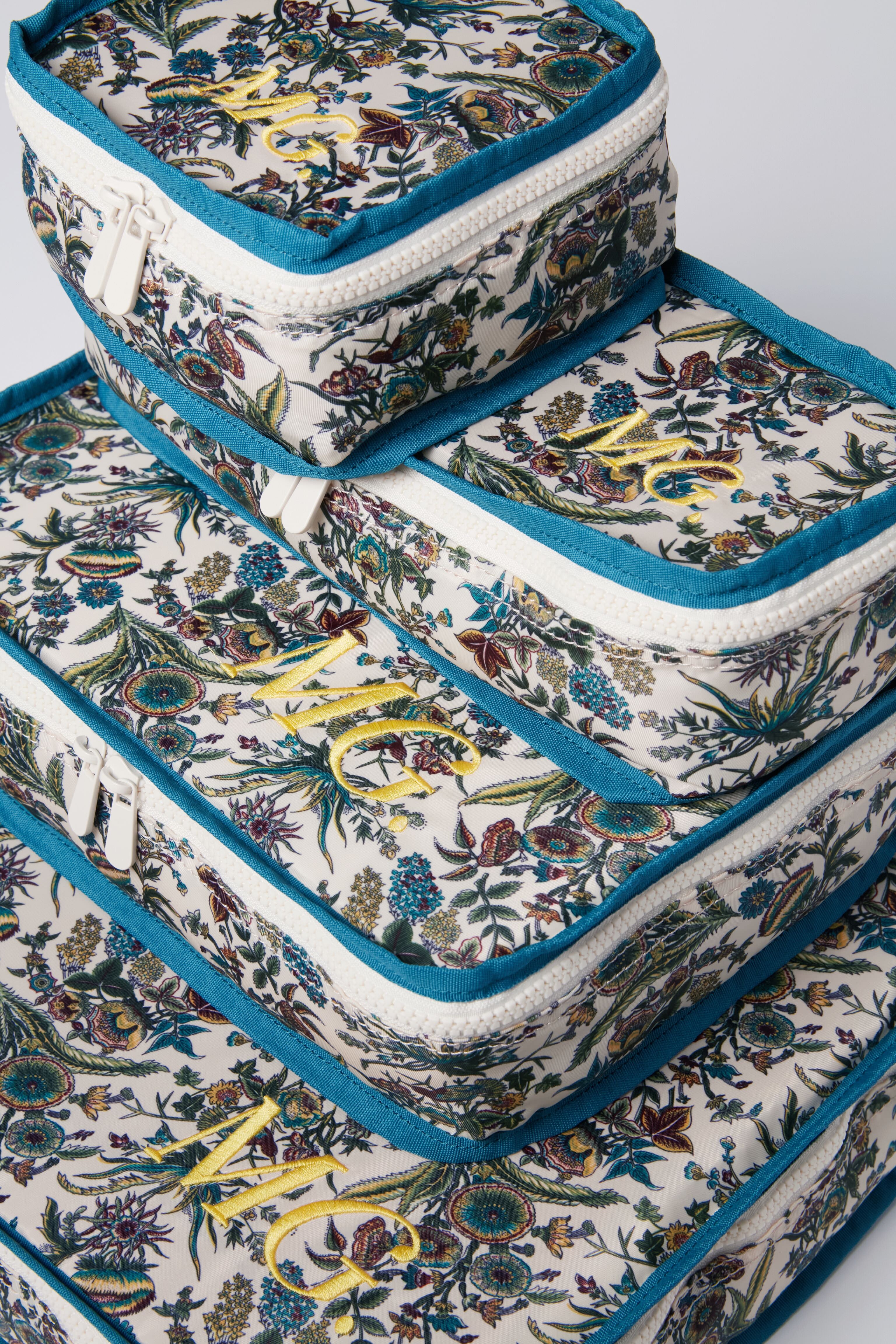 Sharp Floral Packing Cubes - Image 4