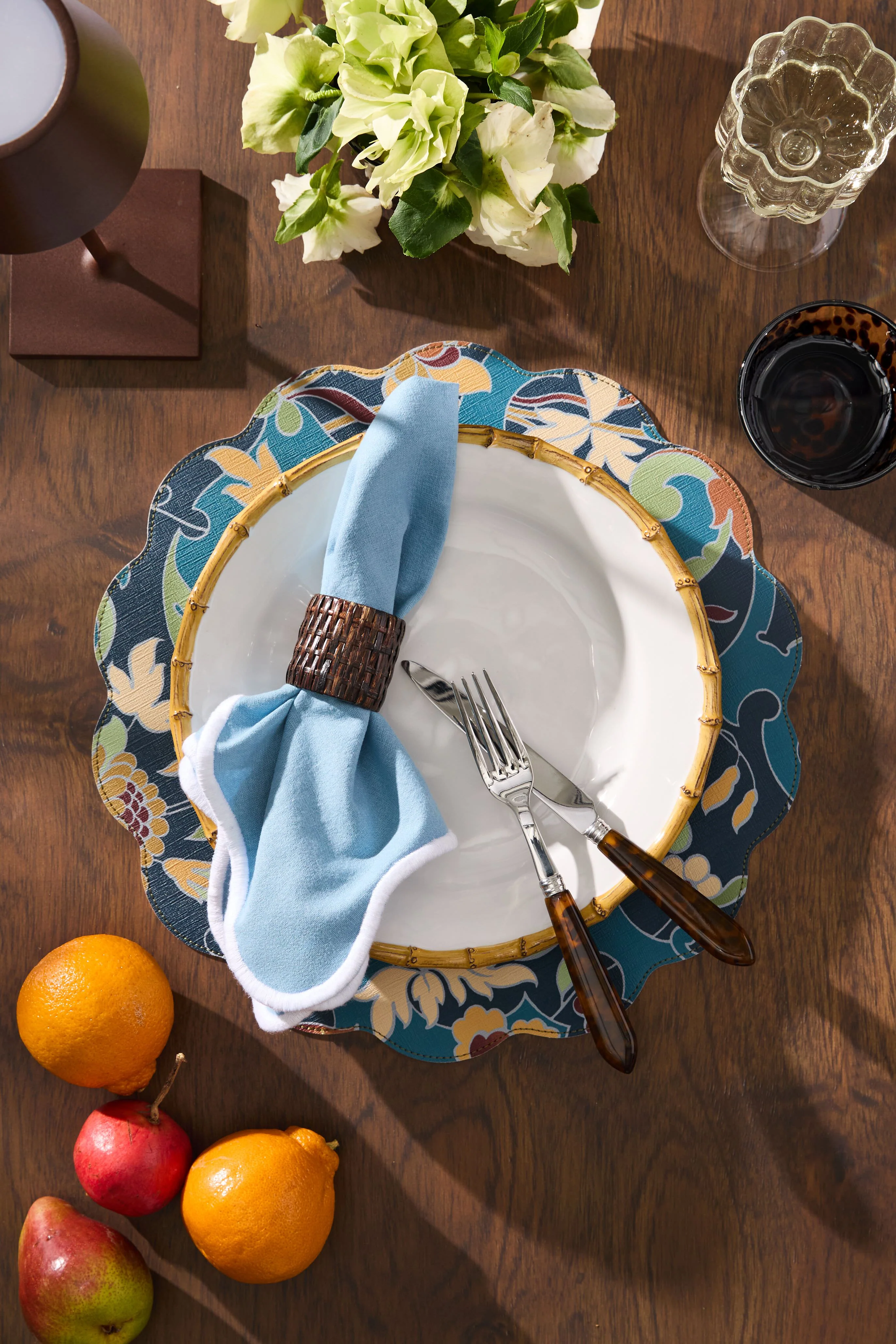 Faux Tortoise 5 Piece Place Setting - Image 3