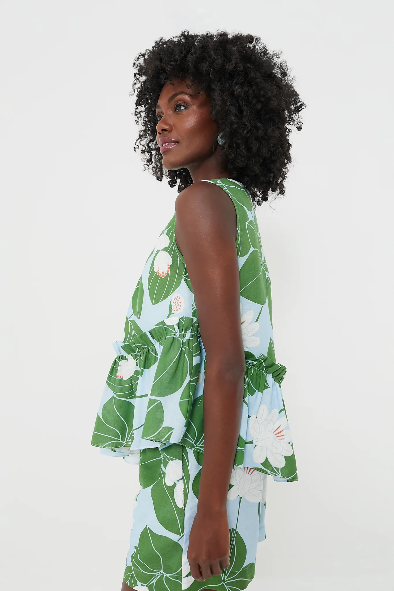 Green Waterlily Alora Linen Top - Image 3