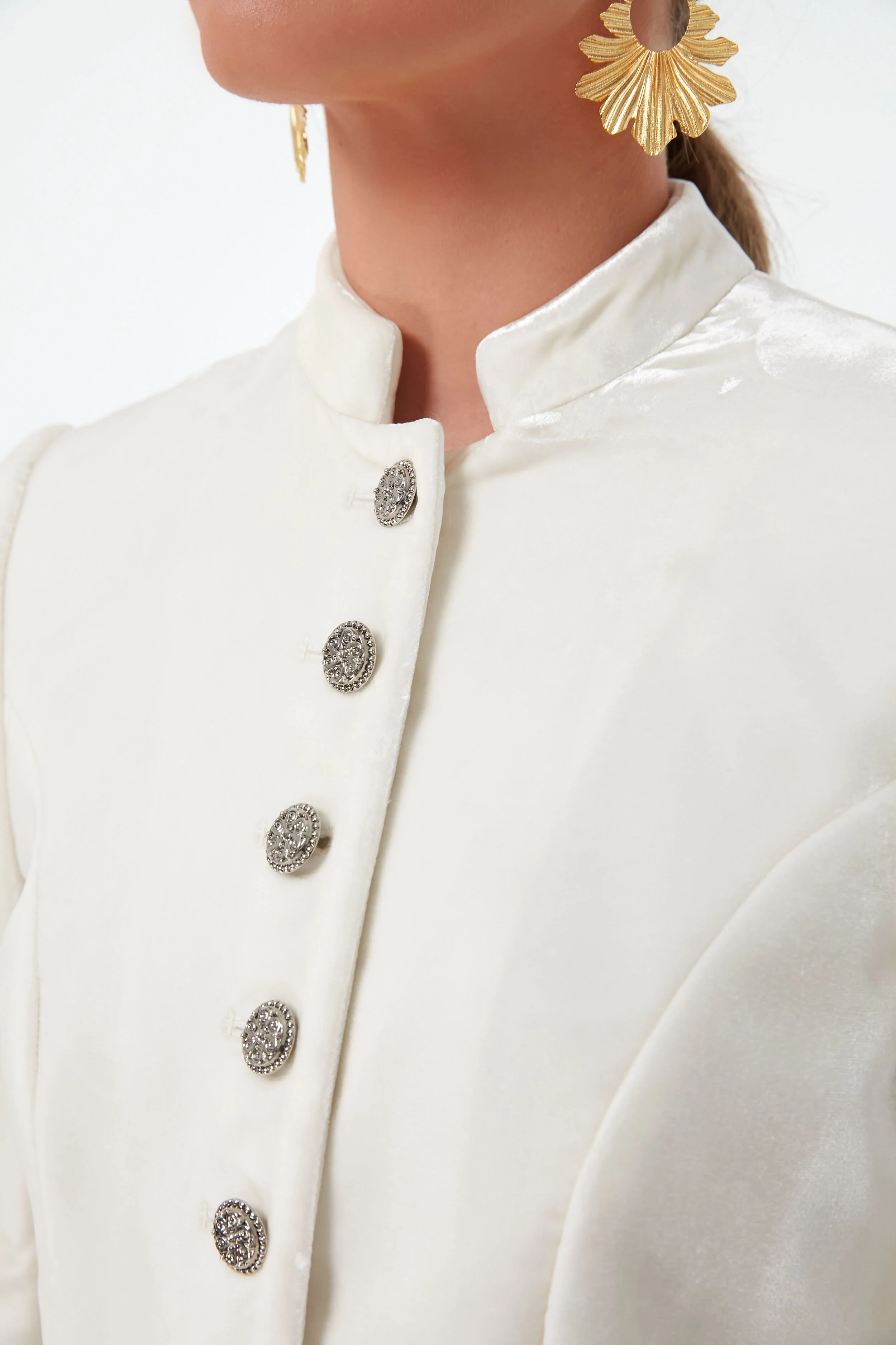 Ivory Velvet Annabelle Bride Jacket - Image 6