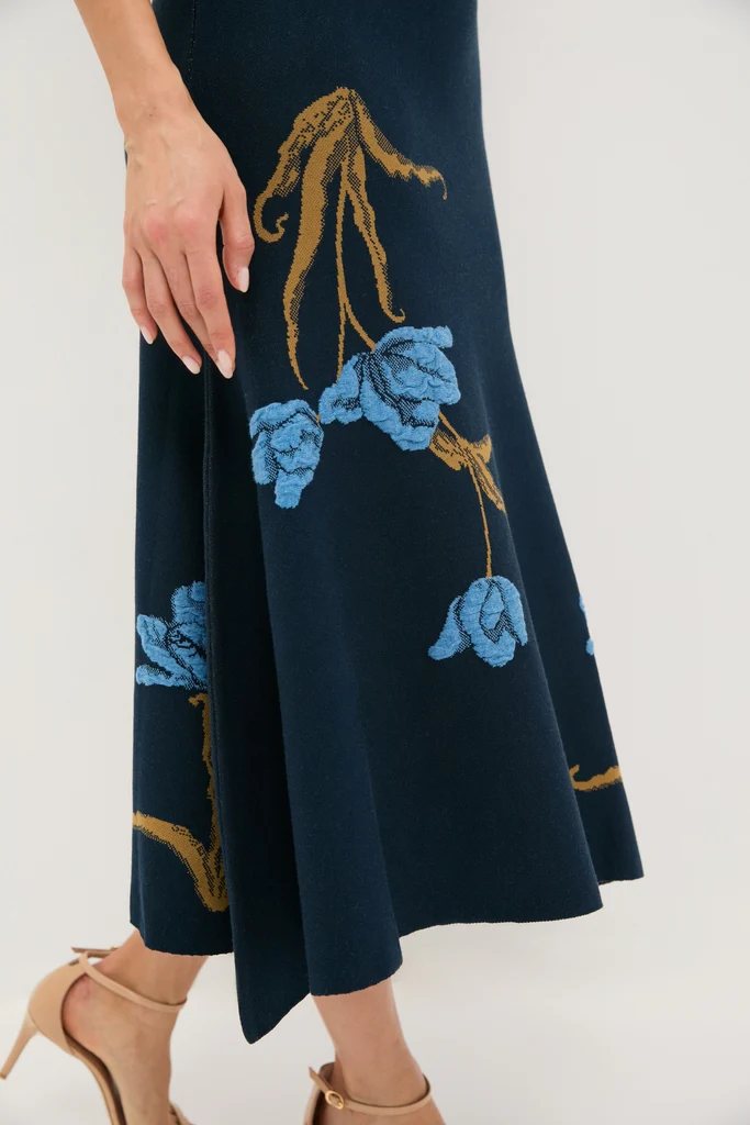 Navy A-Line Midi Knit Skirt - Image 5
