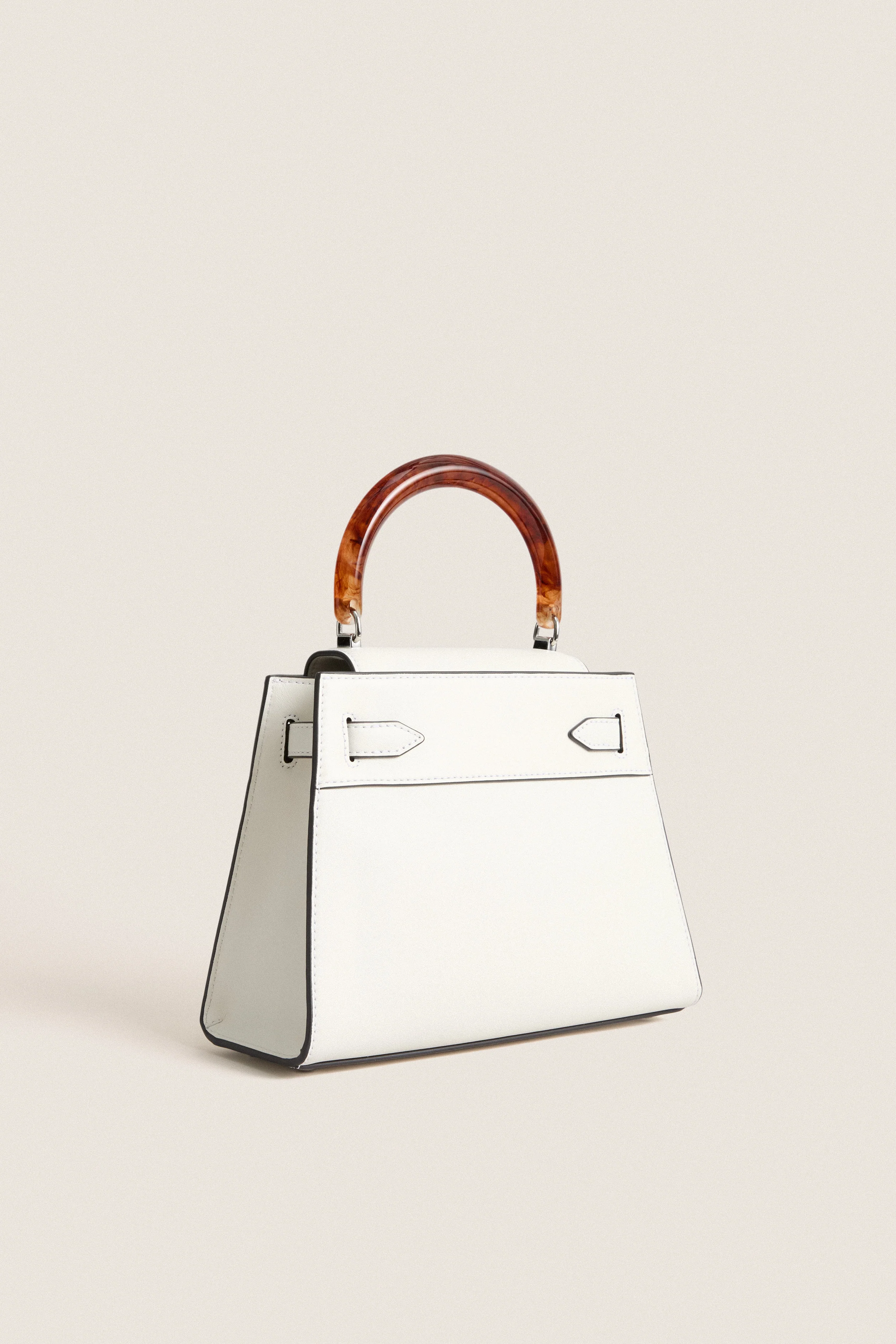 Off White Resin Veronica Beard Dash Top Handle - Image 5