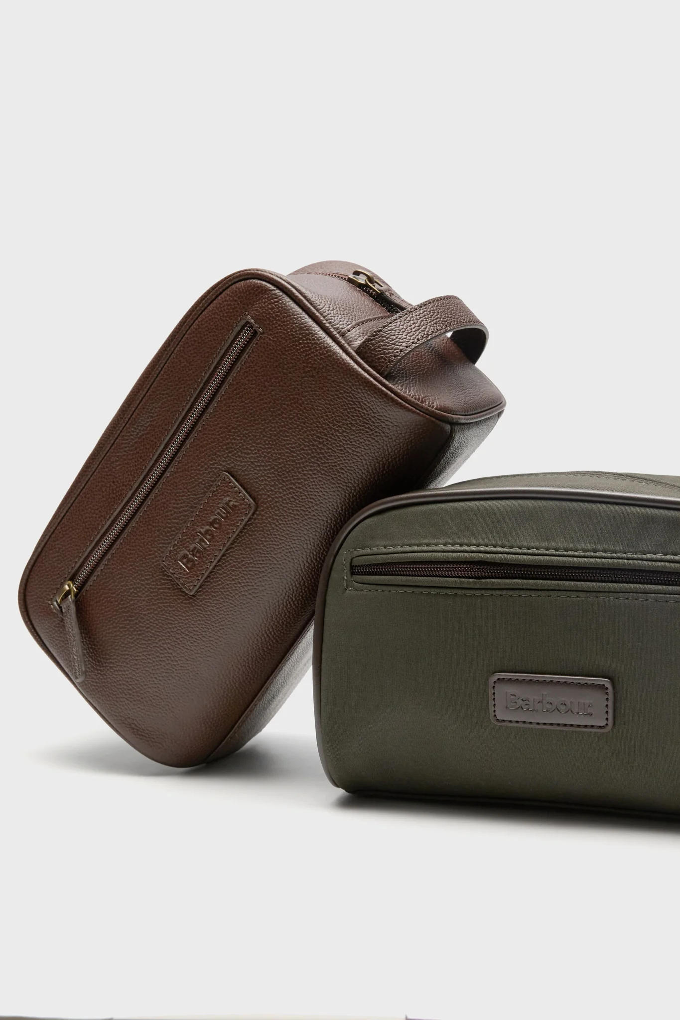 Mens Olive Wax Washbag - Image 3