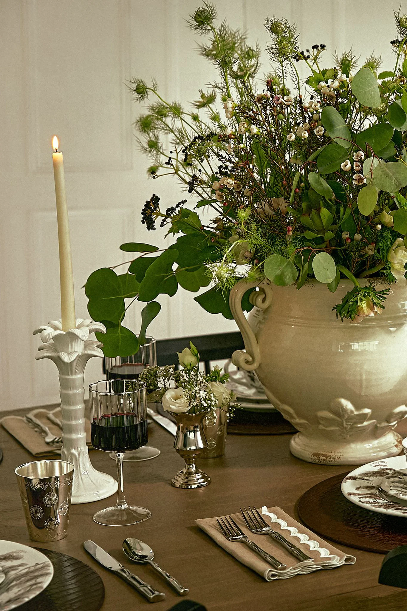 Palm Leaf Set of 2 Candlestick Holders - Image 3
