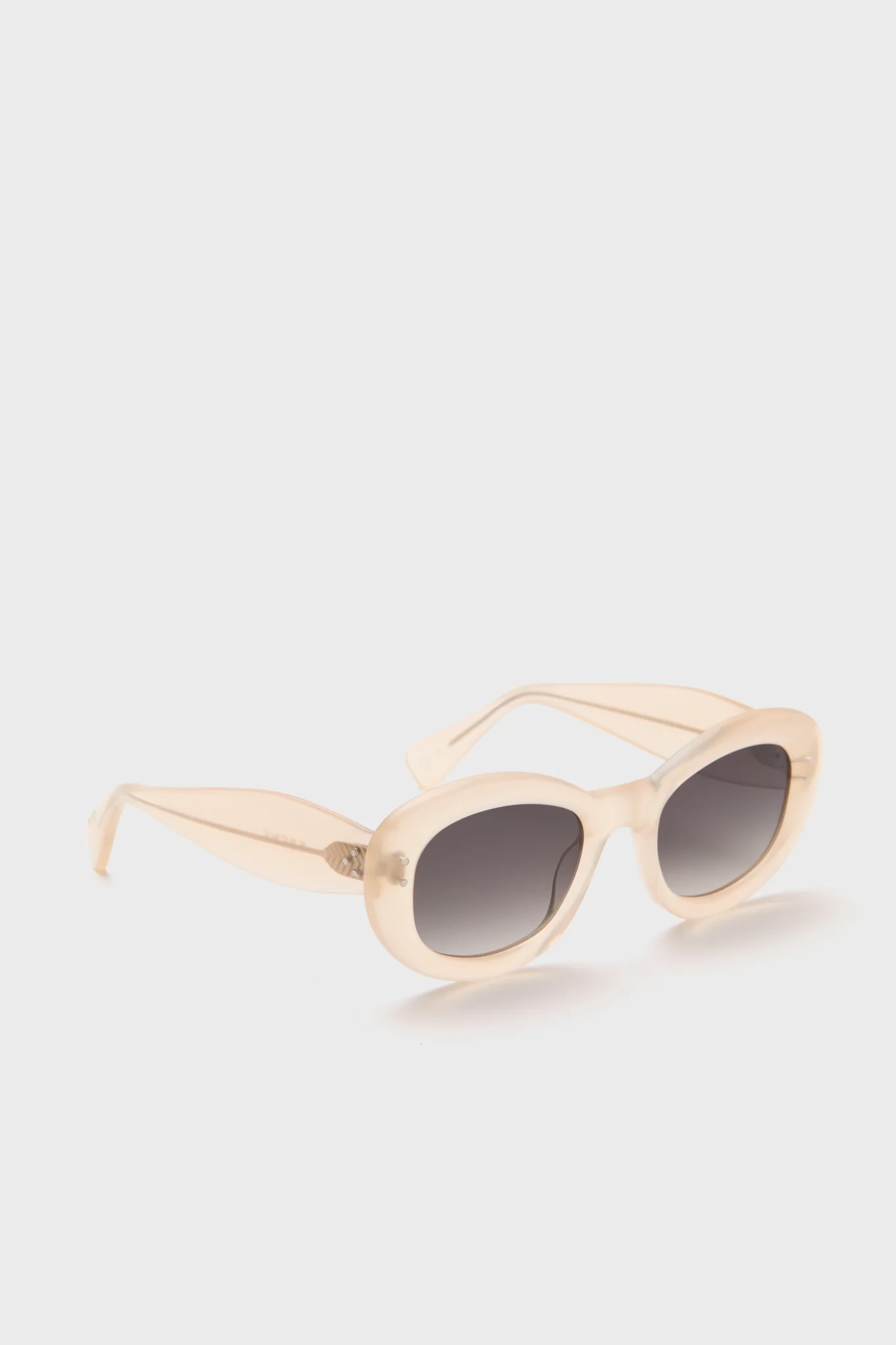 Platinum Blonde Margaret Sunglasses - Image 4