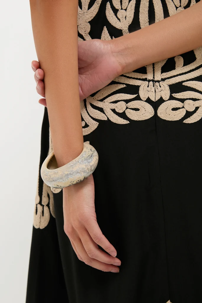 Sandy Pearl Rock Medium Bangle - Image 2