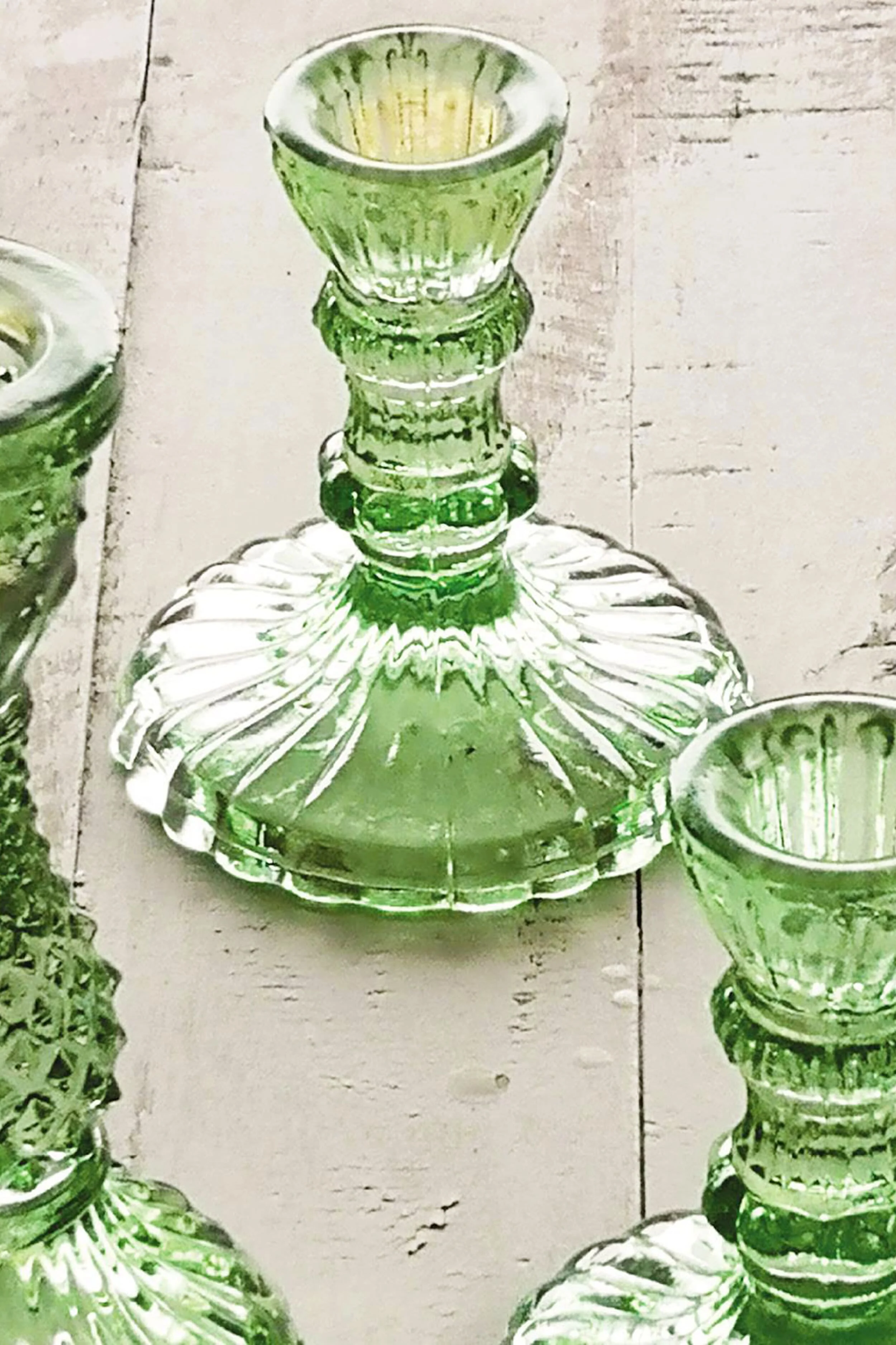 Set of 2 Casa Verde Moss Green Glass Candlesticks - Image 4
