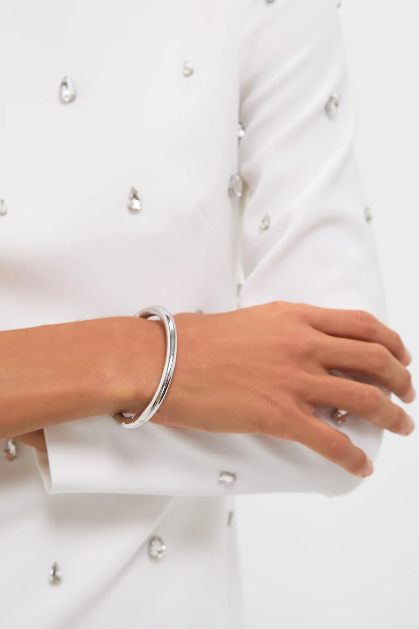 Silver Gia Bangle - Image 4