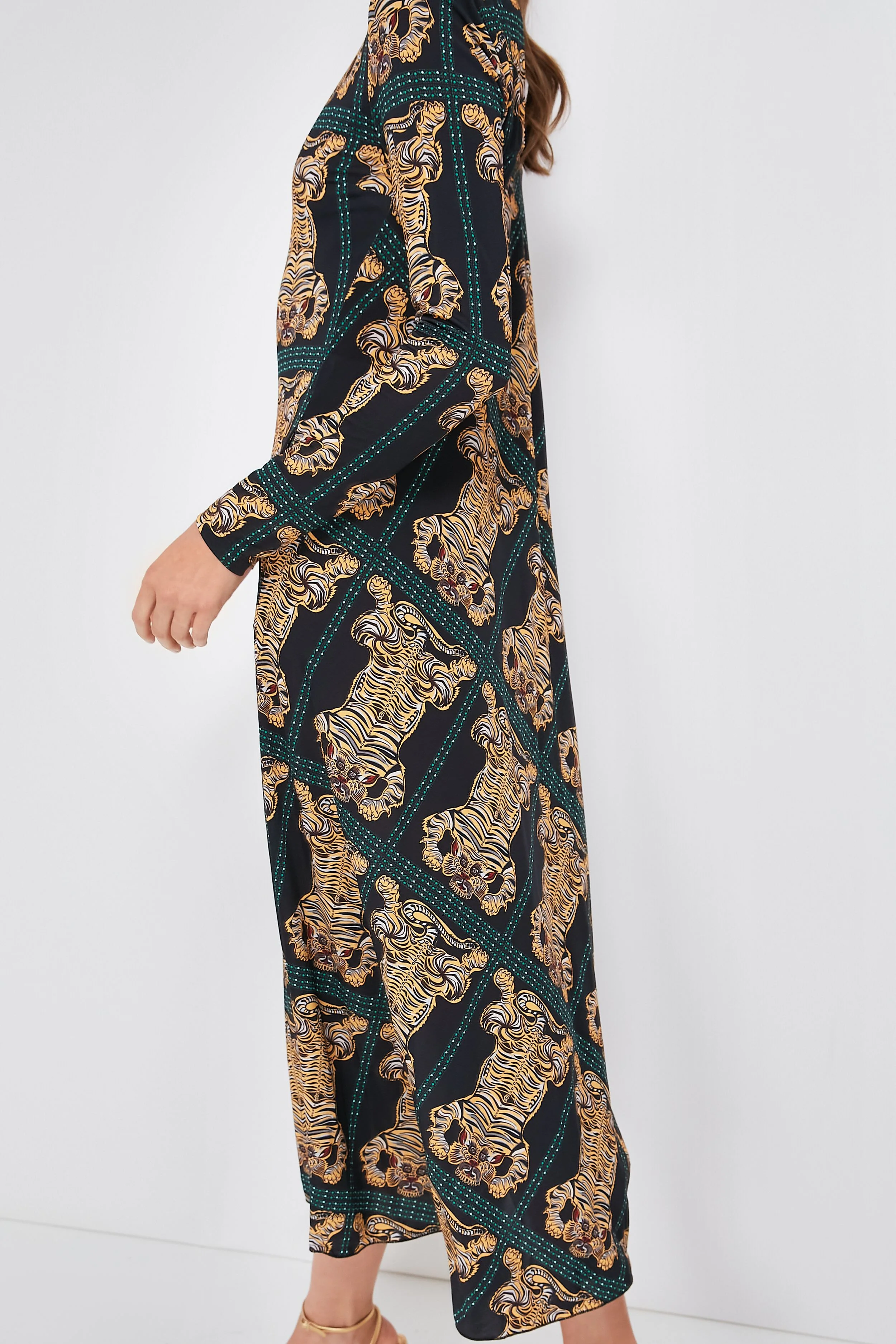 Tiger Tiles Black Drifter Dress - Image 3