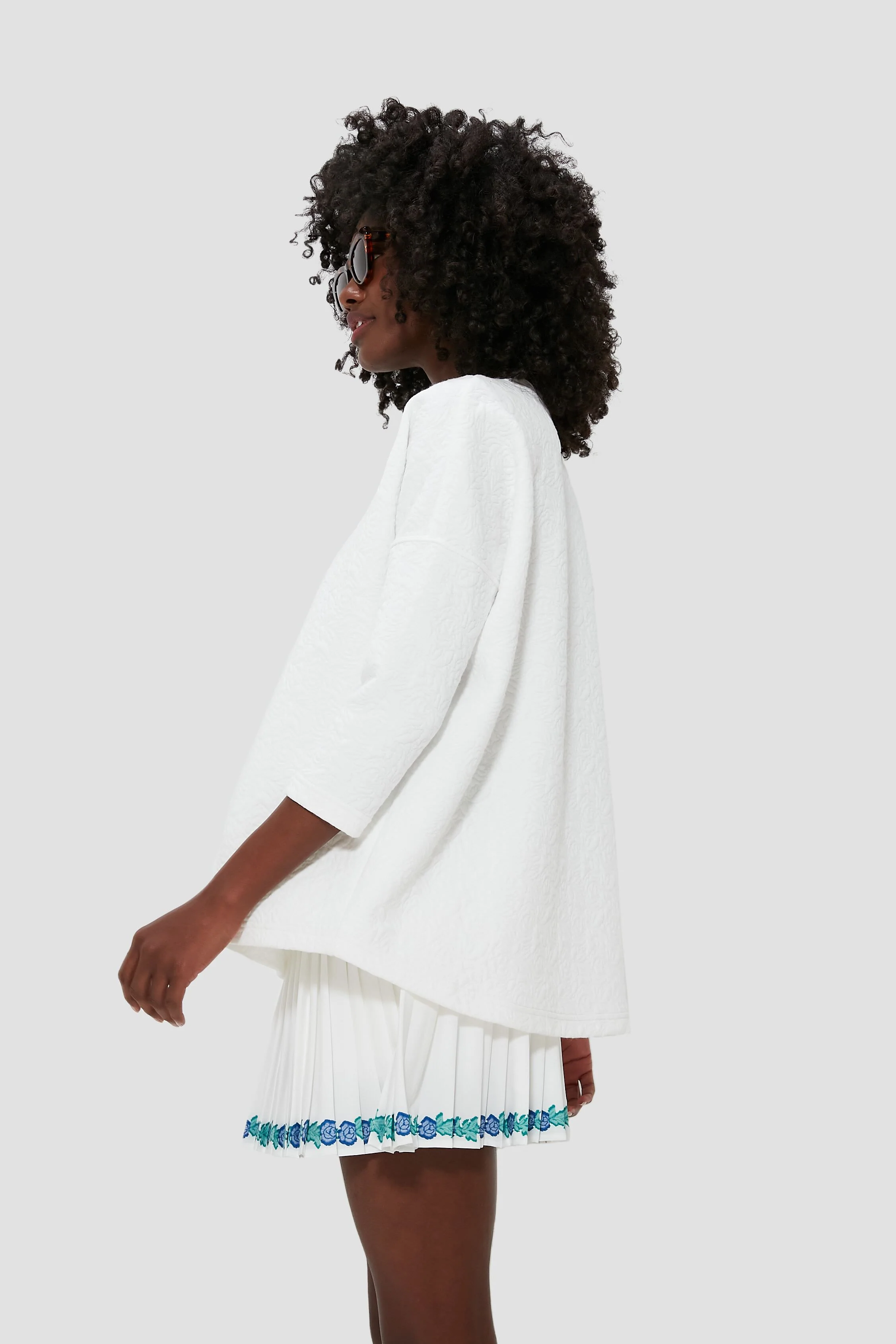 White Quilted Paisley Ally Swing Sweatshirt - Image 4