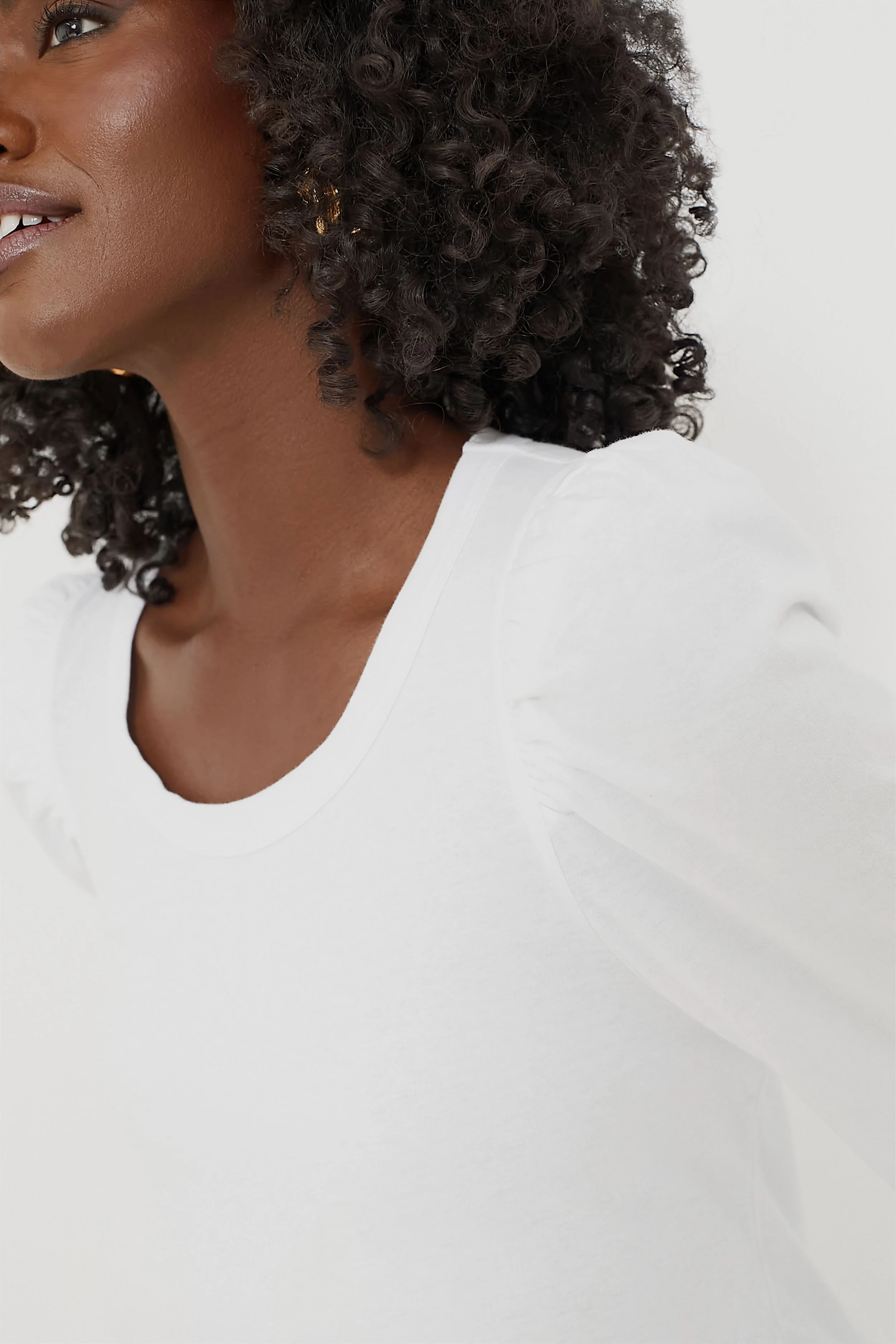 White Vesty Long Sleeve Crewneck - Image 5
